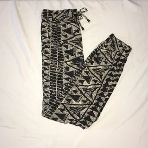 Black and Cream Aztec Printed Silk Mossimo Joggers